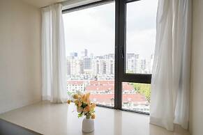 Tyms Modern 2BR APT Xujiahui Dacheng