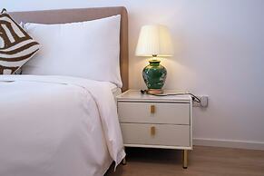 Tyms Xuhui Spacious 1BR APT