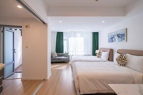 Tyms Xuhui Spacious 1BR APT