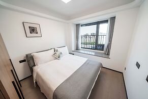 Tyms Hongqiao Deluxe 3BR 2BA APT