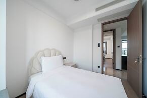 Tyms Hongqiao Deluxe 3BR 2BA APT