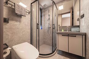 Tyms Hongqiao Deluxe 3BR 2BA APT