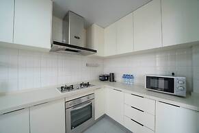 Tyms Luxury 4BR 2BA APT  Garden