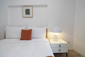 Tyms Luxury 4BR 2BA APT  Garden
