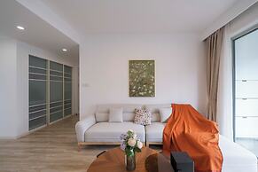 Tyms Luxury 4BR 2BA APT  Garden