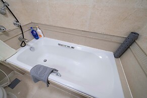 Tyms 2BR APT Hongqiao Yucui Garden