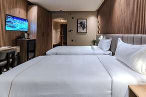 Hill Hotel