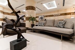 Hill Hotel