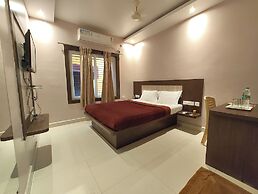 Hotel Home Town Puri