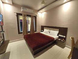 Hotel Home Town Puri