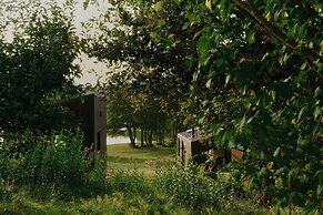 Raus | Cabins am See mit Sauna + Hot-Tub