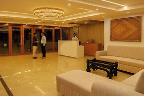 Frosty Fern Hotel & Resort