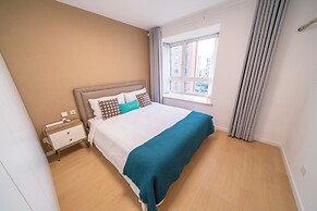 Tyms Family APT Spacious 3BR for Groups & Families