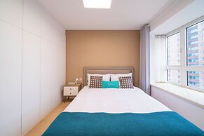 Tyms Family APT Spacious 3BR for Groups & Families