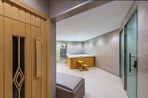 Renium Al Qairawan Resort - Riyadh