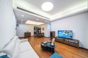 Tyms 2BR APT Lujiazui Renheng Riverside
