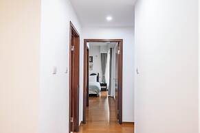 Tyms 2BR APT Lujiazui Renheng Riverside