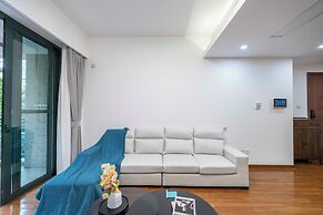 Tyms 2BR APT Lujiazui Renheng Riverside