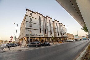 Golden Garden Hotel