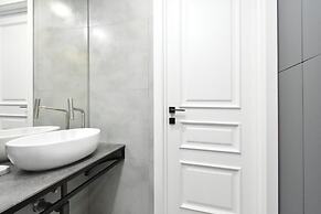Apartment by Luxe Group KO333