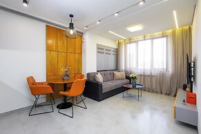 Apartment by Luxe Group KO333