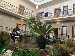 Blackhan Palace Otel