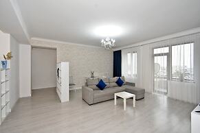Apartment by Luxe Group MA331