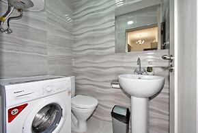Apartment by Luxe Group MA331
