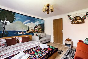 Transylvanian Home - Mountain View, BBQ & Pool