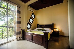 Evergreen Dambulla