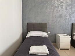 Venetian Breeze