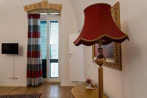 Palazzo delle Puglie B&B