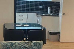 London 1 Bed Apartment Close to Barking Station