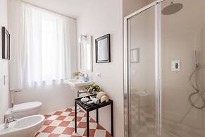 The Fresco Tale a Charming 3 Bedrooms Apartment