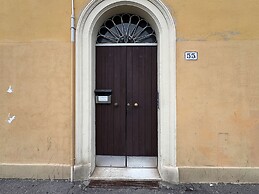 Apt Central Station in Bologna