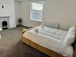 100 Aigburth