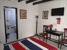 Hostal Flores