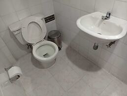 Hostal Flores