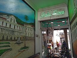 Hostal Flores