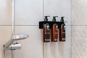 Le MaGil Boutique Hotel