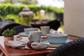 Le MaGil Boutique Hotel