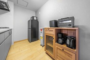 E-US NAEBO STATION 302