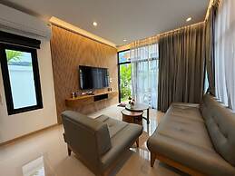 Goldena Residence Pool Villas