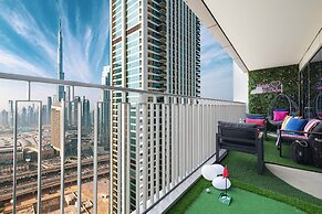 DVH Luxe Retreat 4BR Burj View Apartment