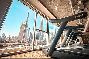 DVH Luxe Retreat 4BR Burj View Apartment