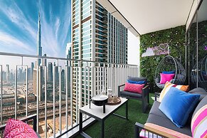 DVH Luxe Retreat 4BR Burj View Apartment