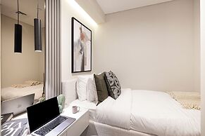 DVH Luxe Retreat 4BR Burj View Apartment