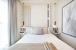 DVH Luxe Retreat 4BR Burj View Apartment