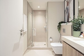 DVH Luxe Retreat 4BR Burj View Apartment