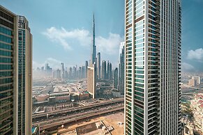 DVH Luxe Retreat 4BR Burj View Apartment